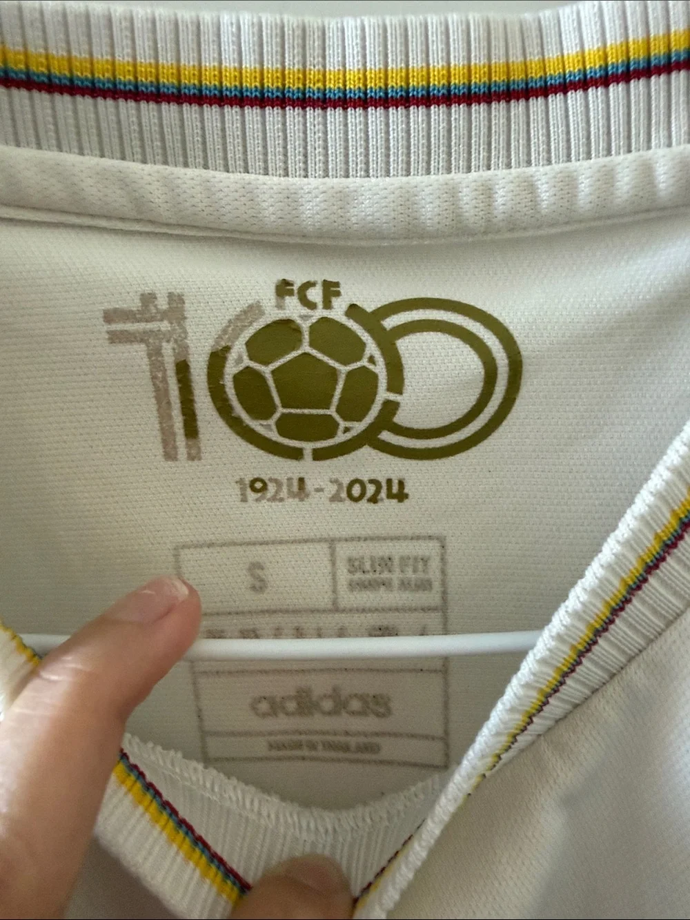 Adidas Columbia soccer team. 100 yr Anniversary shirt. Federation of Columbia - Picture 4 of 13